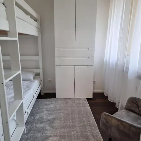 Amanda アパート アウグスブルク