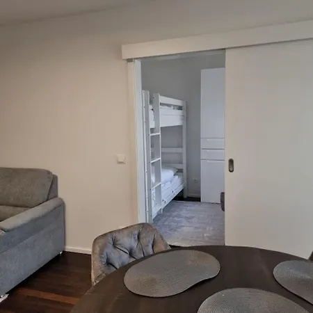 Amanda アパート *